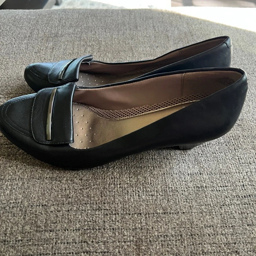 Easy Spirit Anti-Gravity Black Leather Loafer Pumps Low Block Heel Shoes 11M